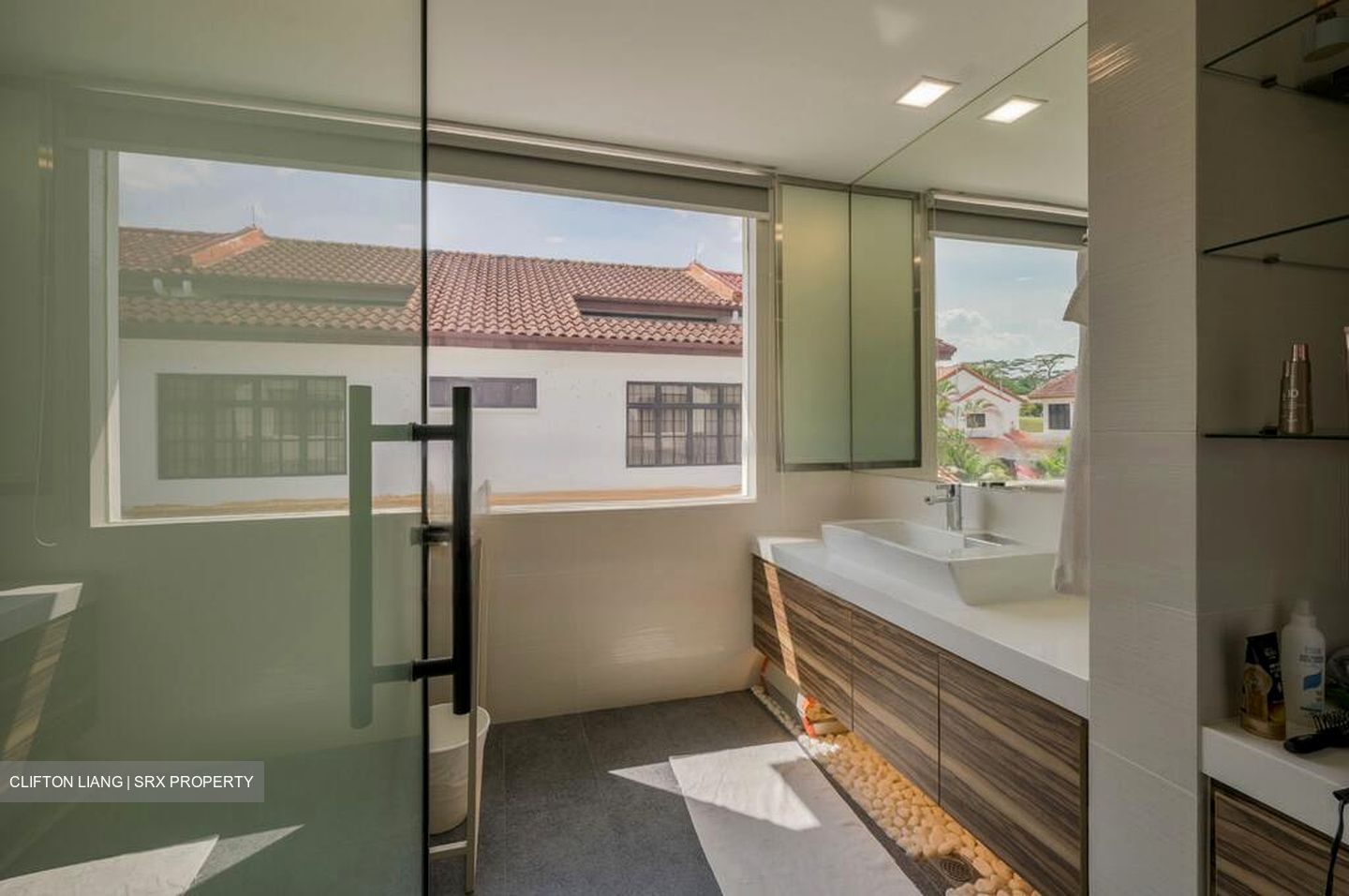 Mun Wah Garden (D26), Semi-Detached #462120601